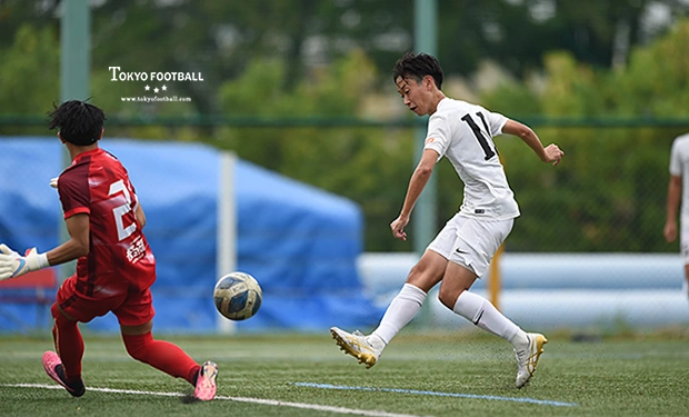 写真：後半に追加点を決めるRFCの吉田。