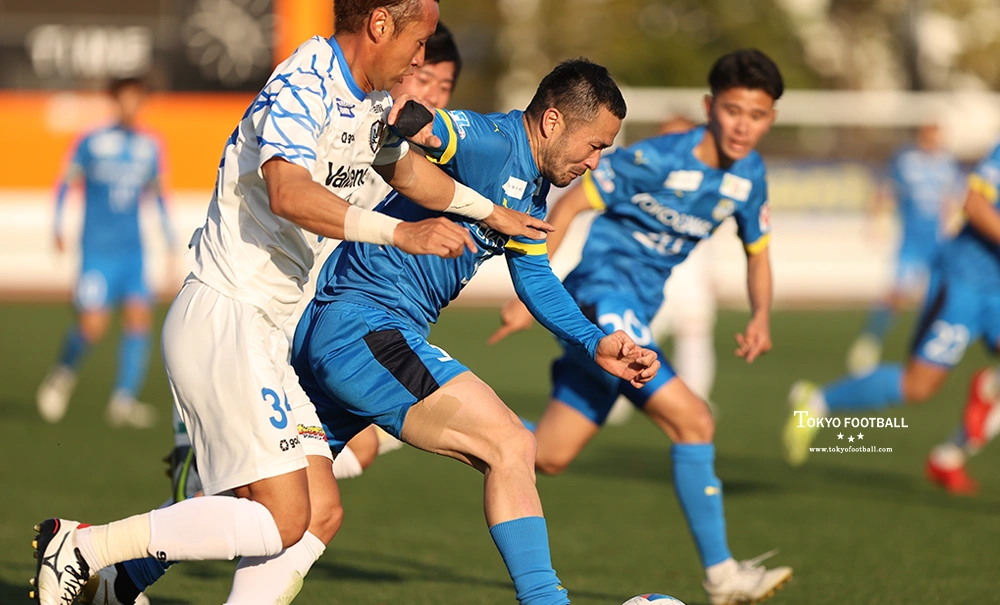 写真：先制点を決めるなど活躍した武蔵野のFW阿部。