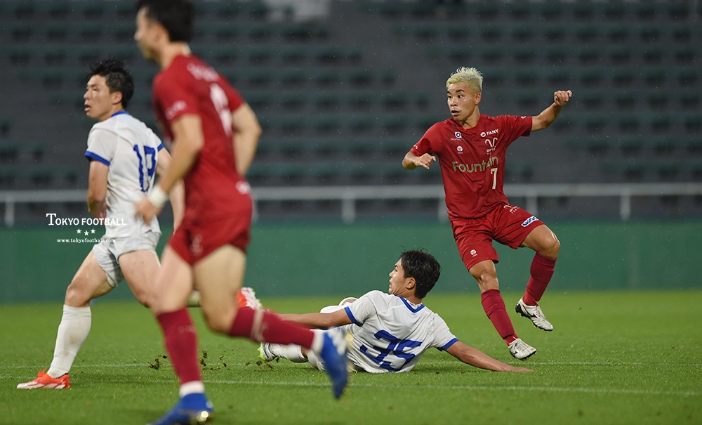 写真：後半は押し込みながらもあと1点が奪えなかったエリース。写真は神田。