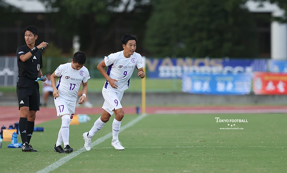 写真：後半に今季初出場を果たしたクリアソンのFW原田（9番）。