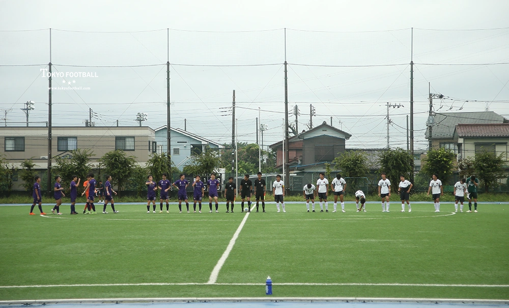 写真:Criacao(左側)はGIOCOに2-0で勝利。