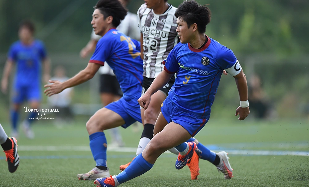 写真：アローレは前半に泉が同点ゴールを決めたが勝ちきれず。