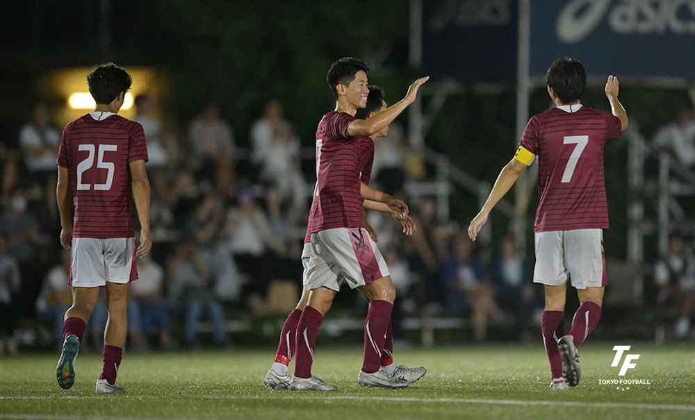 写真：早大は山田（中央）の3得点などでアローレに快勝。