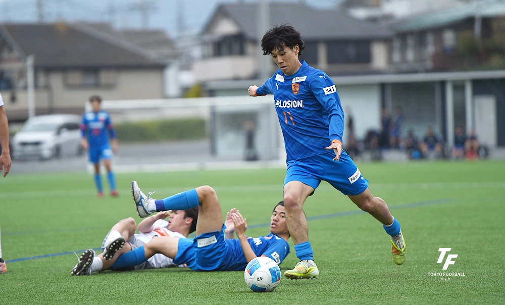 写真:後半は左サイドでチャンスメイクしたTOKYO2020の大竹。(写真:小林渓太)