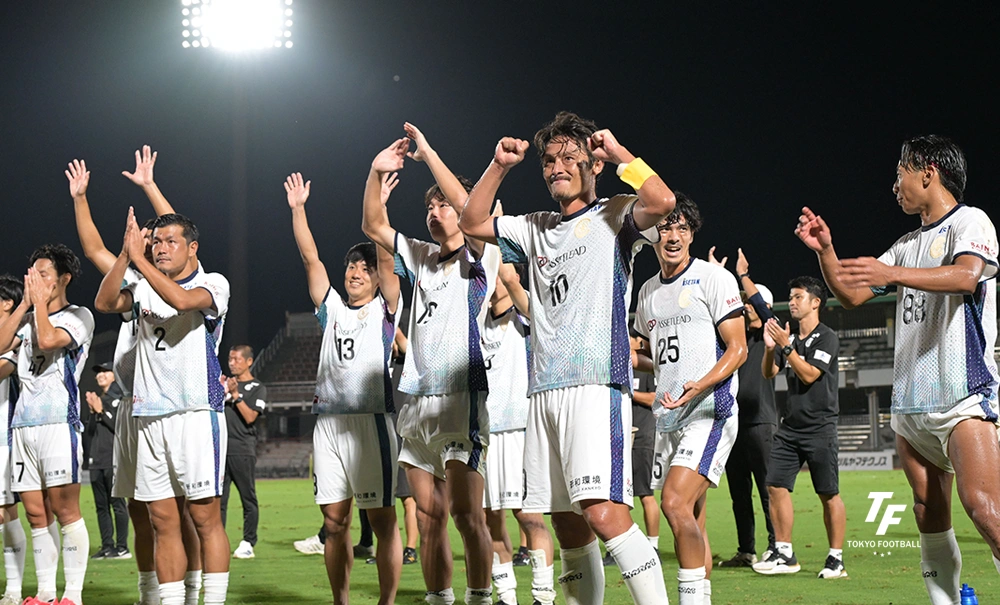 写真:開幕2連勝を飾ったクリアソン新宿。(写真:小林渓太)