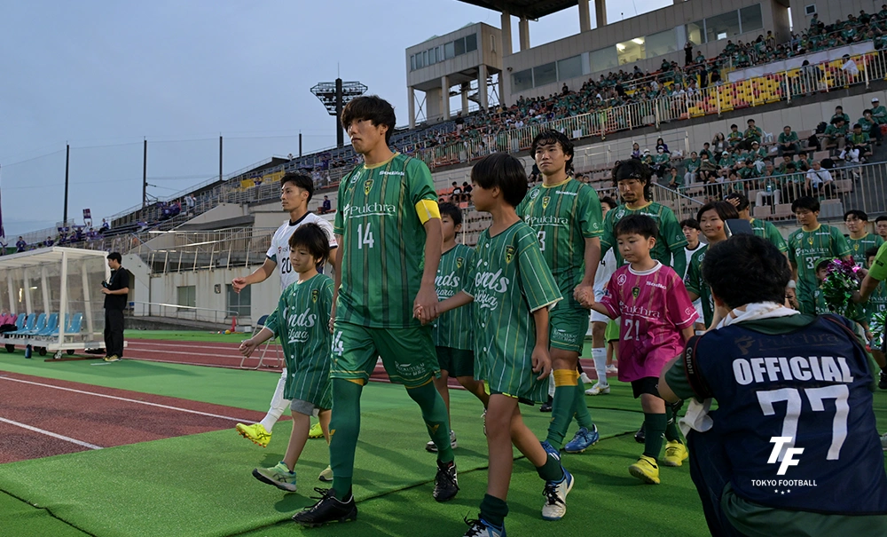 写真：ホーム開幕戦に臨んだボンズ市原。（写真：小林渓太）